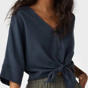 VETTA The Boyfriend Shirt in French Navy